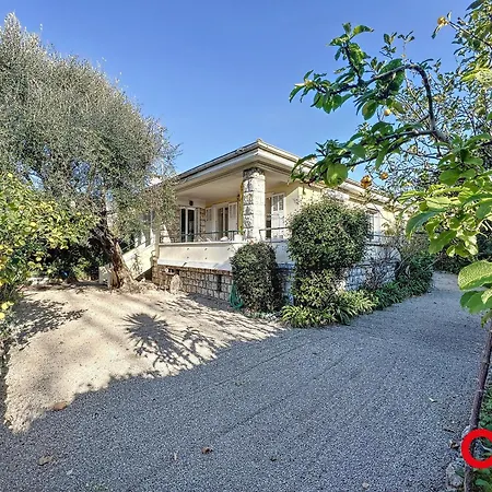 Spacieuse Et Calme Pres Des Plages Avec Jardin, Terrasse, Wifi Et Climatisation - Fr-1-647-32