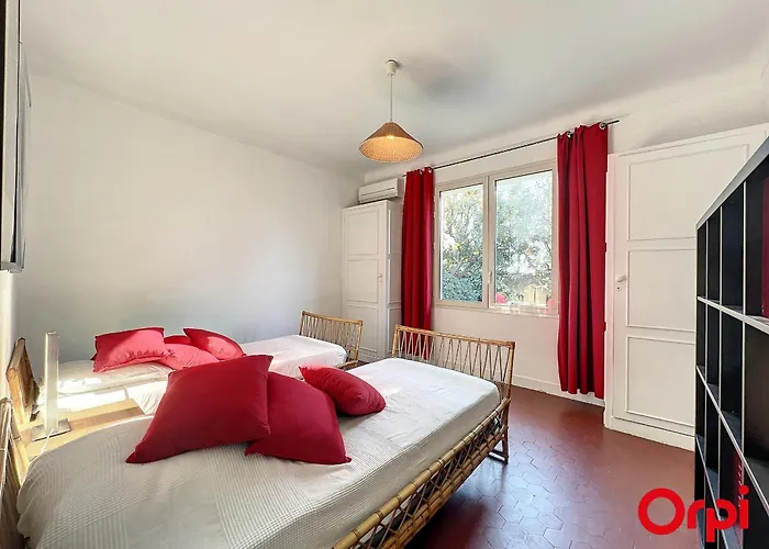 Villa Spacieuse Et Calme Pres Des Plages Avec Jardin, Terrasse, Wifi Et Climatisation - Fr-1-647-32 *