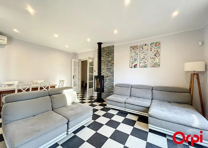 Villa Spacieuse Et Calme Pres Des Plages Avec Jardin, Terrasse, Wifi Et Climatisation - Fr-1-647-32 *