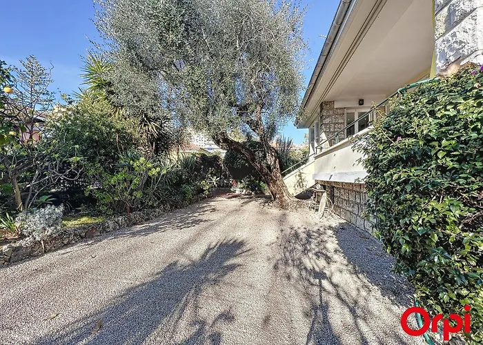 Villa Spacieuse Et Calme Pres Des Plages Avec Jardin, Terrasse, Wifi Et Climatisation - Fr-1-647-32 Menton